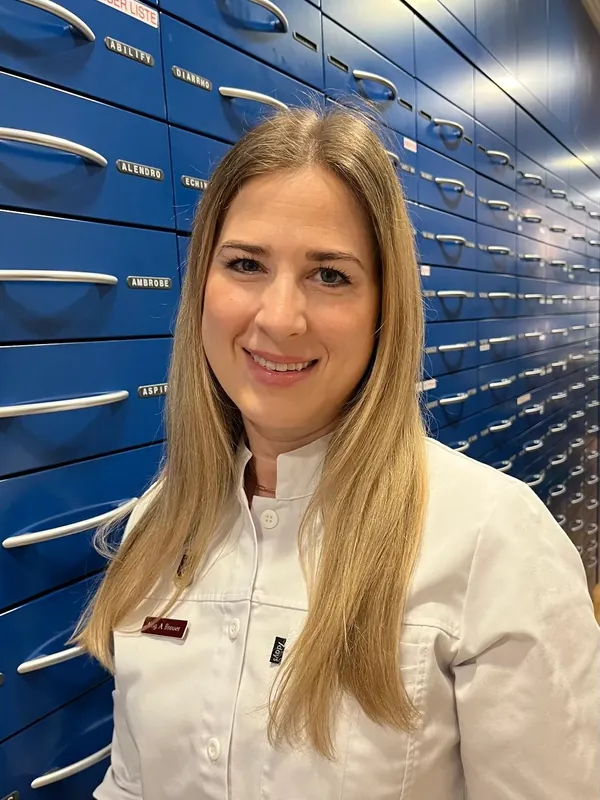 Porträt von Mag. Alexandra Breuer